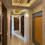 Adil Estambul