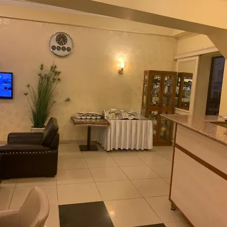 Adil * Provincia di Istanbul