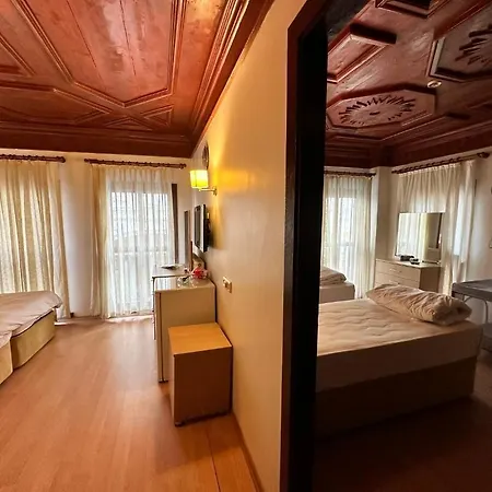 Adil * Provincia di Istanbul