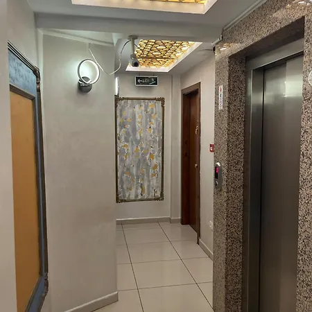 Hotel Adil